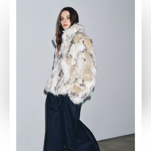 ZW Collection ZARA Women's Faux Fur Jacket - Cream Ecru and Black XS NEW